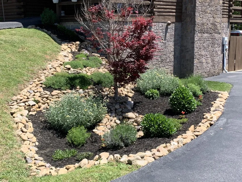 Affordable lawn mowing service experts serving Limestone, TN - American Roots Lawn And Landscaping