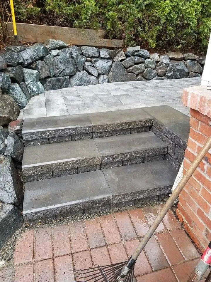 Trusted outdoor landscaping in Bellevue, WA by American Rose Garden