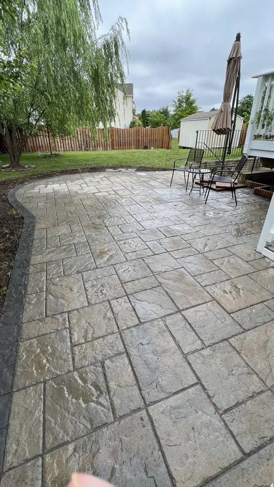 Reliable lawn mowing service experts serving Manassas, VA - American Rose