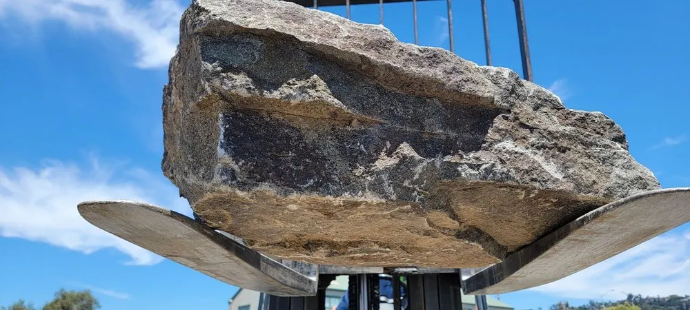 Trusted yard cleanup service with custom design in Richmond, CA by American Soil & Stone