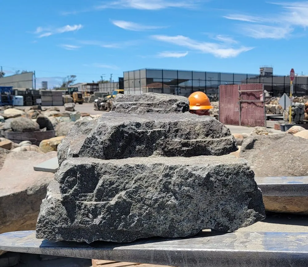 Custom lawn mowing service for year-round maintenance across Richmond, CA - American Soil & Stone