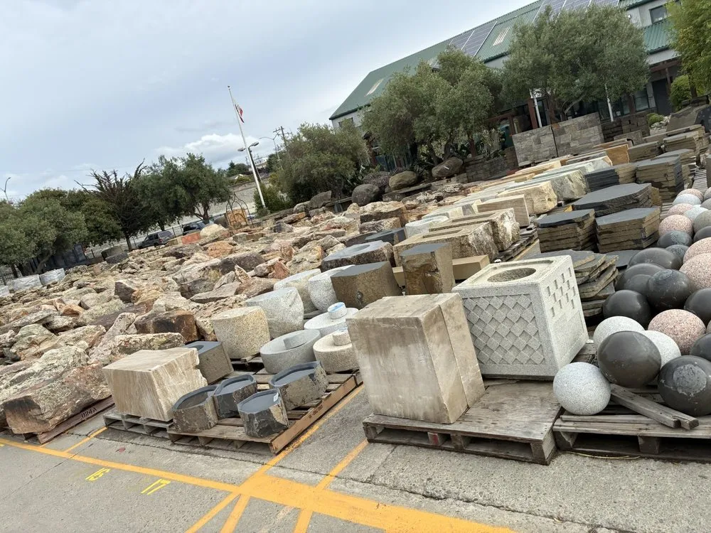 Top-rated lawn care service for beautiful yards across Richmond, CA - American Soil & Stone