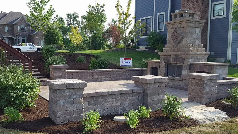 Professional lawn care service in Elburn, IL - American Tree and Turf