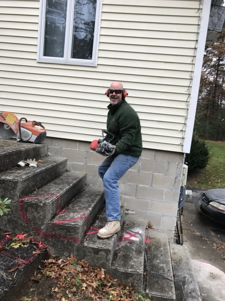 Top-rated yard maintenance for residential properties in Hudson, NH by American Wall and Patio