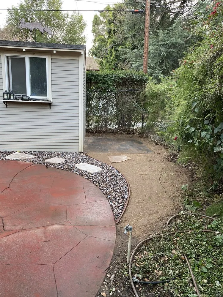 Reliable lawn mowing service for year-round maintenance across Riverside, CA - America's Irrigation & Landscaping