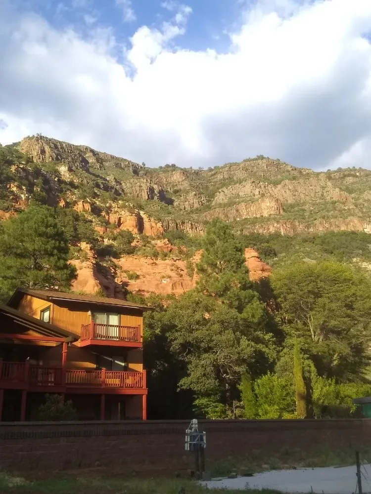 Custom lawn mowing service experts serving Camp Verde, AZ - Americus Hardscaping & Landscape Design And Maintenance Services