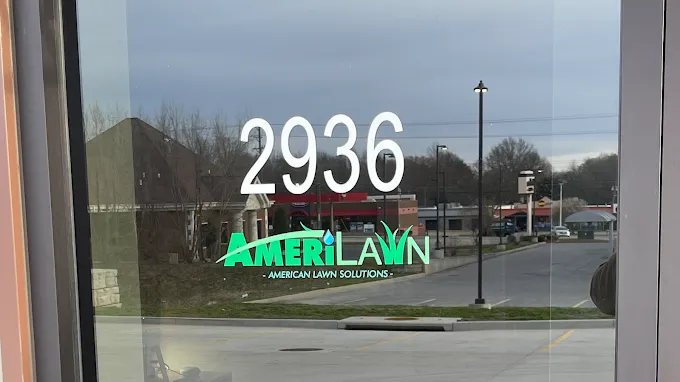 Expert yard maintenance in Springfield, MO - AmeriLawn