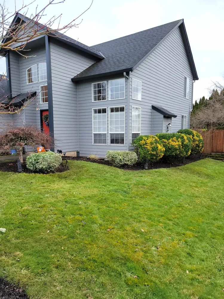 Professional lawn mowing service in Vancouver, WA - Amery Lawn Care