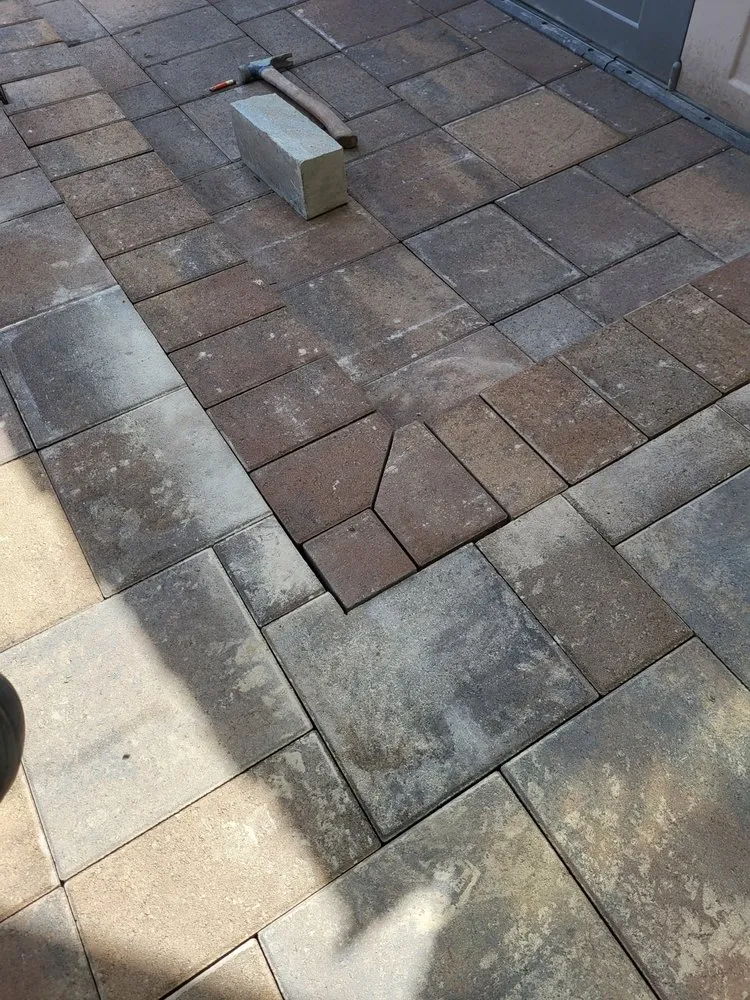 Affordable lawn care service experts serving Morgan Hill, CA - Ames 2 Please Landscaping