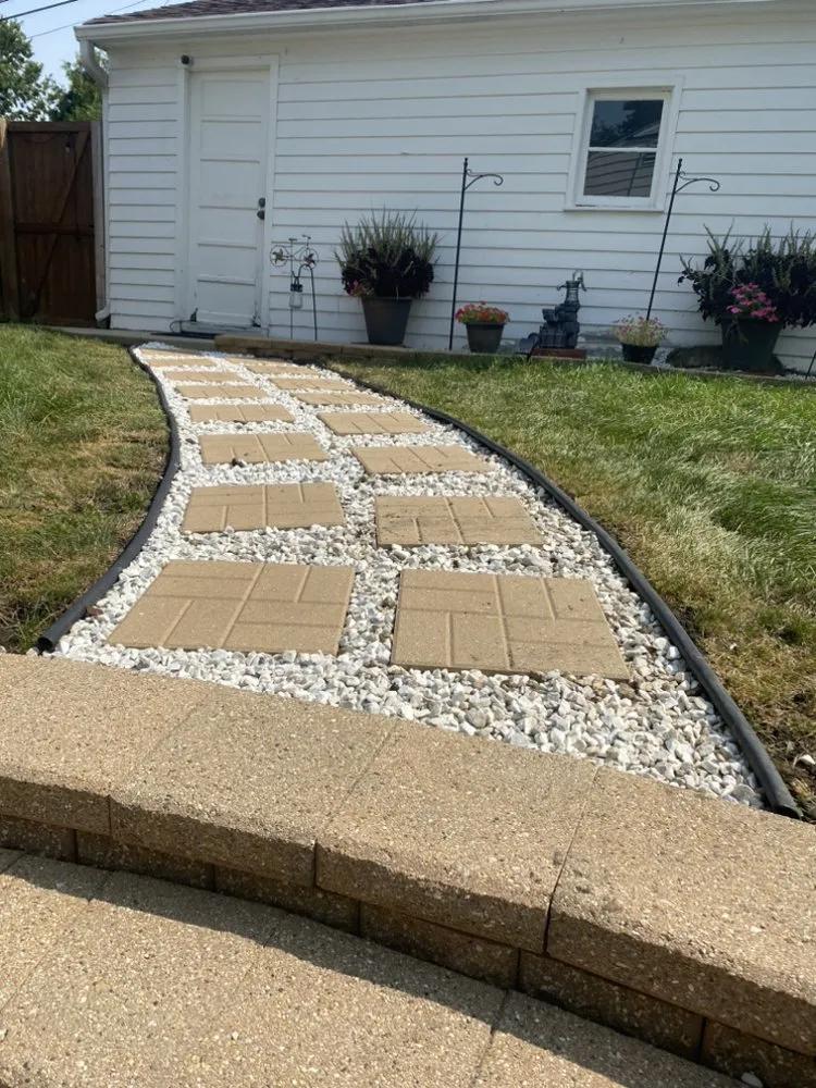 Custom garden landscaping in Roselle, IL - Amezquita Landscaping