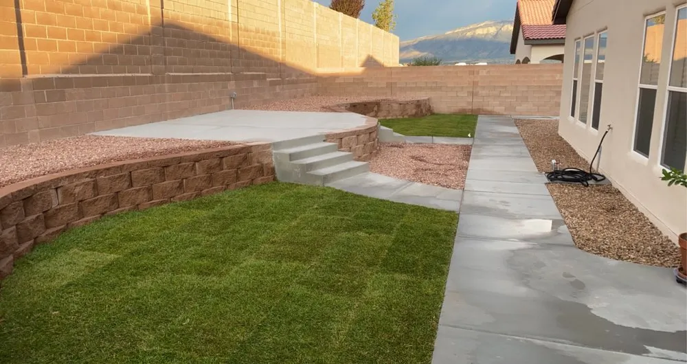 Top-rated yard maintenance in Albuquerque, NM by AMG Landscape
