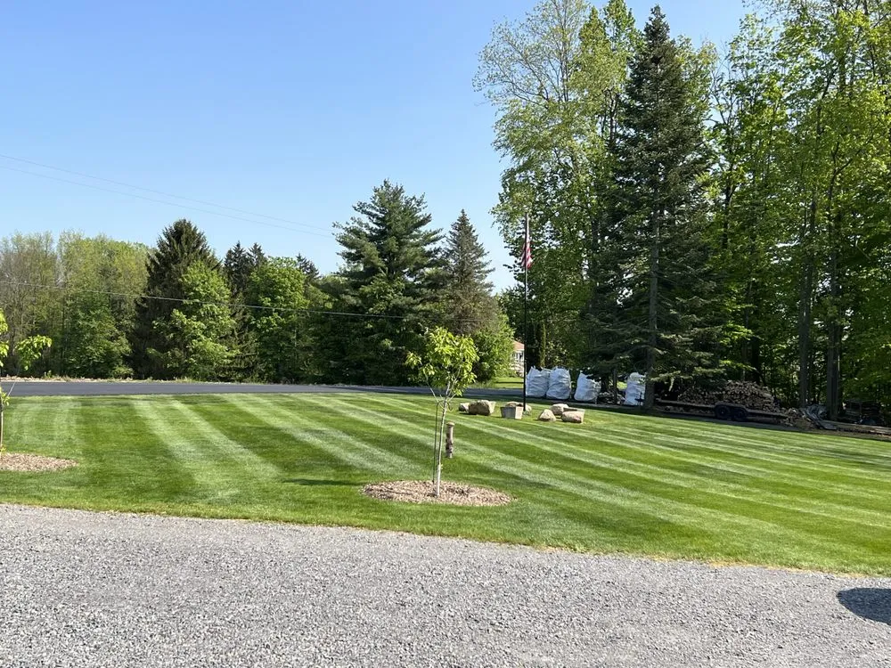 Local yard maintenance in Auburn, NY - AMG Mowing