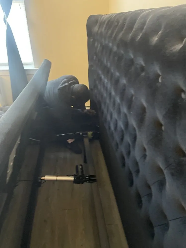 Affordable landscaping services in Newark, NJ by AMG Removal