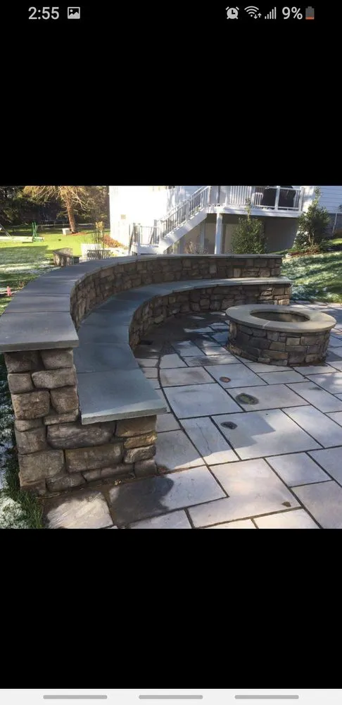 Professional residential landscaping in Oakton, VA - Amigo's Landscaping and Contracting Service