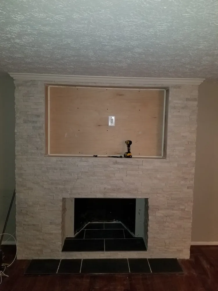 Reliable yard cleanup service in Oakton, VA - Amigo's Landscaping and Contracting Service