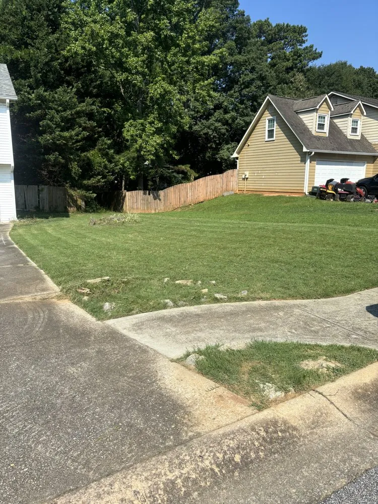 Expert landscape design experts serving Lawrenceville, GA - Amigos Lawncare