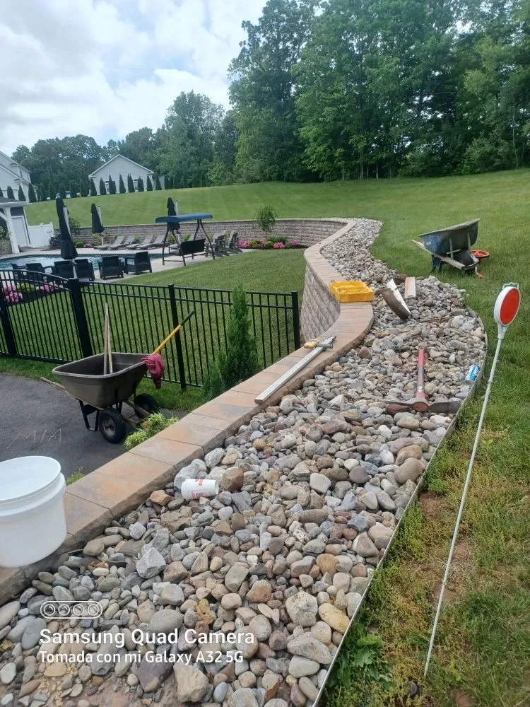 Top-rated garden landscaping in Hamden, CT - Amilcar Soto Landscape & Construction