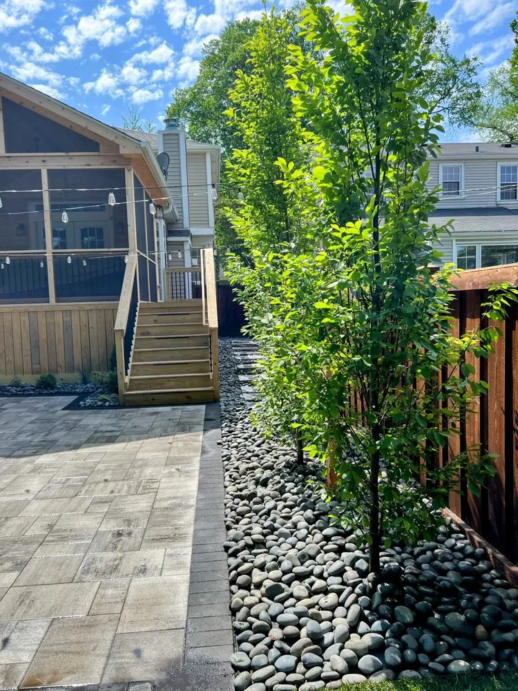 Local garden landscaping in Mt. Prospect, IL - Amliv Land Designs