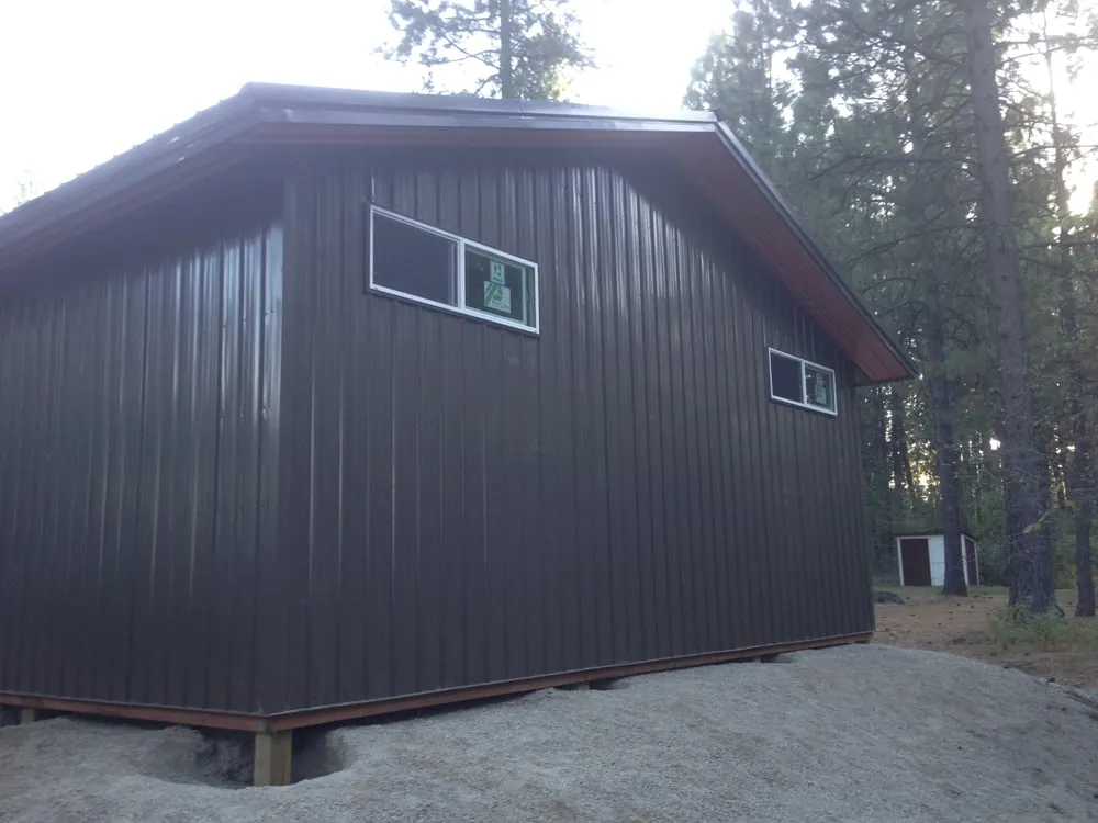 Custom yard cleanup service for beautiful yards across Newman Lake, WA - AMR Construction