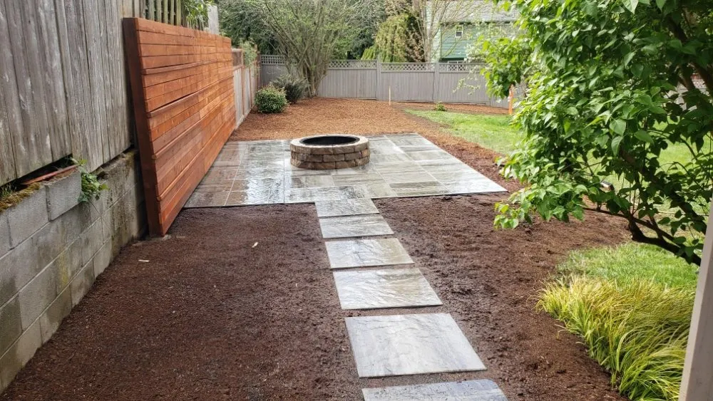 Professional landscape installation near you in Everett, WA by América Landscaping