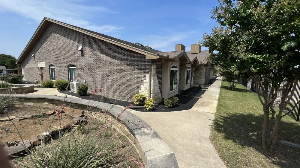 Local landscape design experts serving Waxahachie, TX - AMS Landscaping