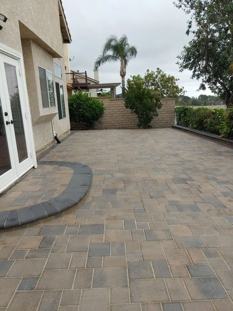 Custom landscaping services experts serving Highland, CA - A&N Landscaping