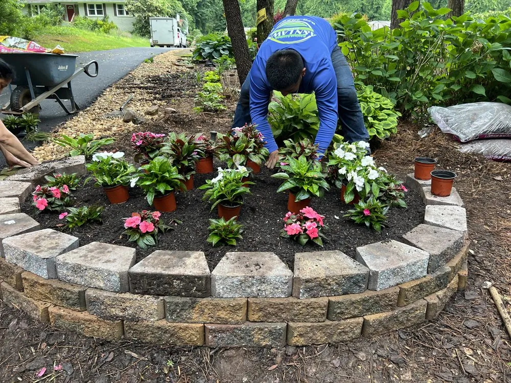 Top-rated lawn care service experts serving Norcross, GA - A&N Lawn Service