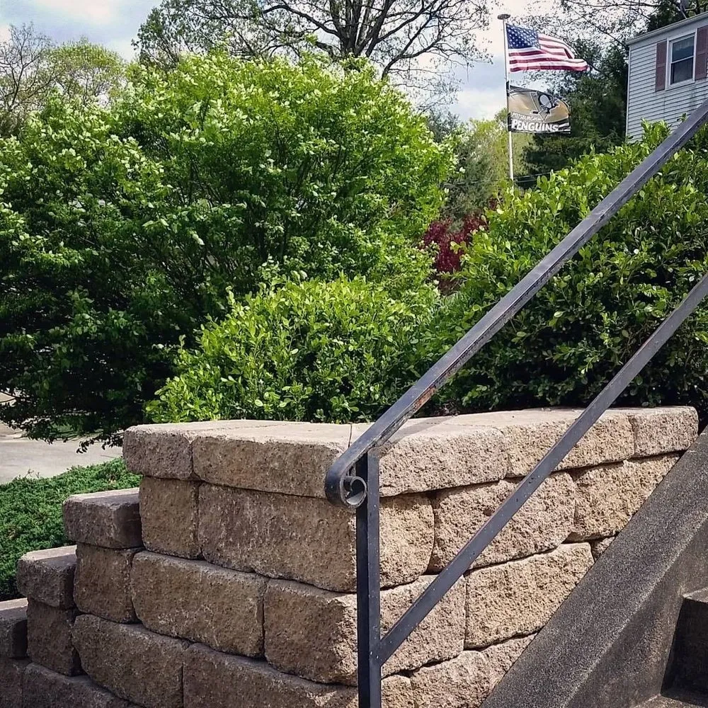 Professional garden landscaping experts serving West View, PA - A&N Lawn Service