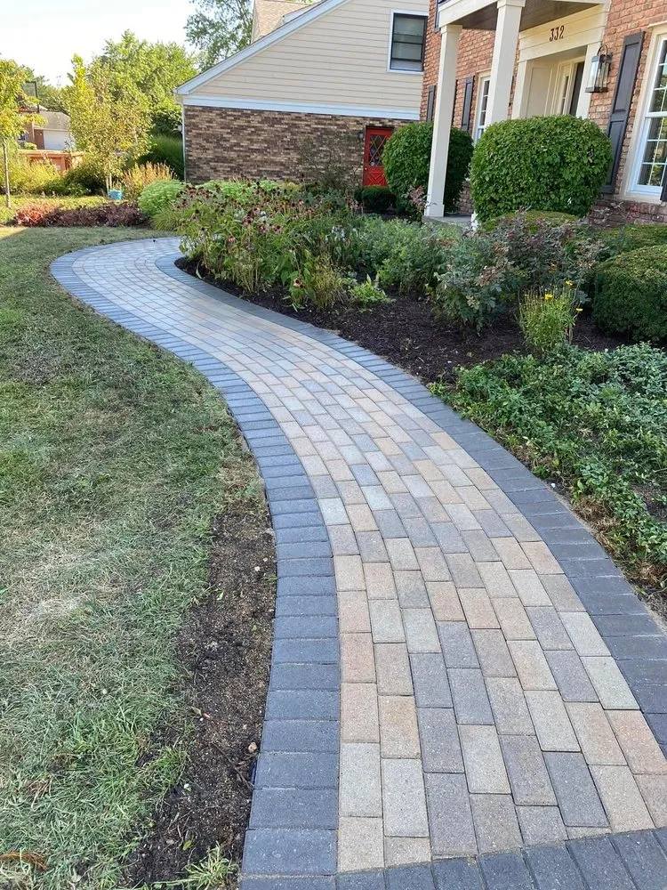 Trusted landscape design for beautiful yards across Des Plaines, IL - AN Lopez´s Landscaping