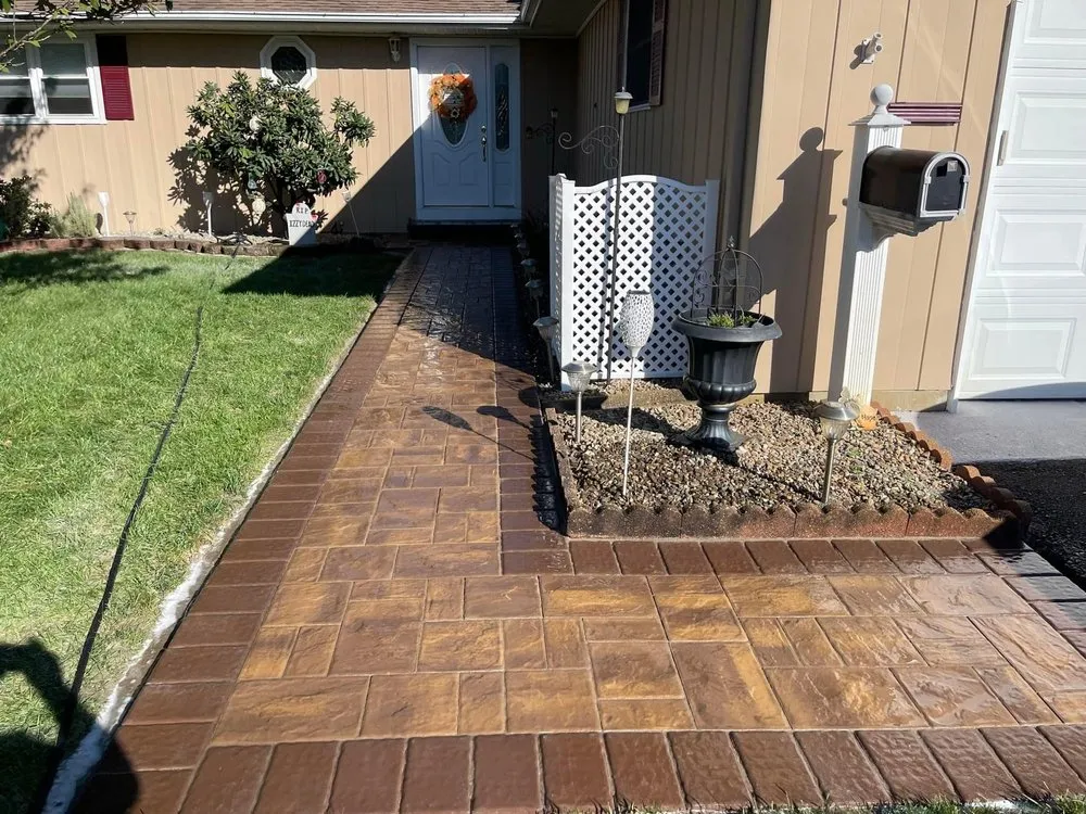 Reliable residential landscaping in Des Plaines, IL by AN Lopez´s Landscaping