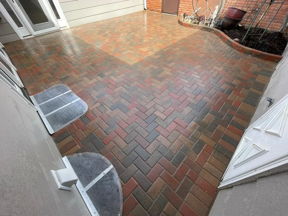 Affordable landscaping services for residential properties across Des Plaines, IL - AN Lopez´s Landscaping