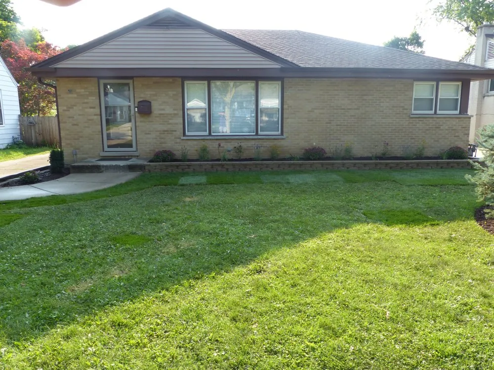 Affordable yard cleanup service experts serving Mt Prospect, IL - A&N Outdoor Services