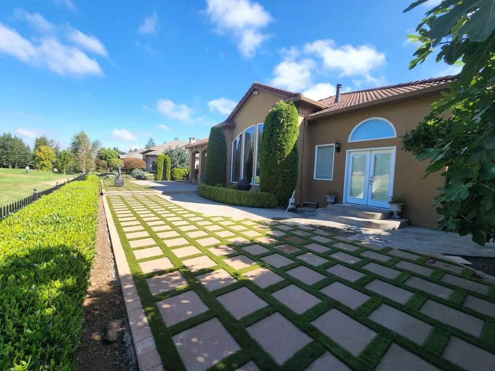 Trusted landscape design in Ridgefield, WA - Anaya Paving & Landscaping LLC