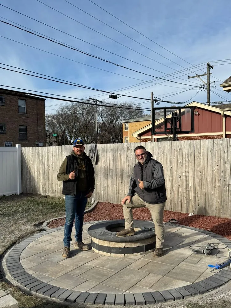 Trusted residential landscaping in Chicago, IL - Anaya's Lawncare & Hardscape