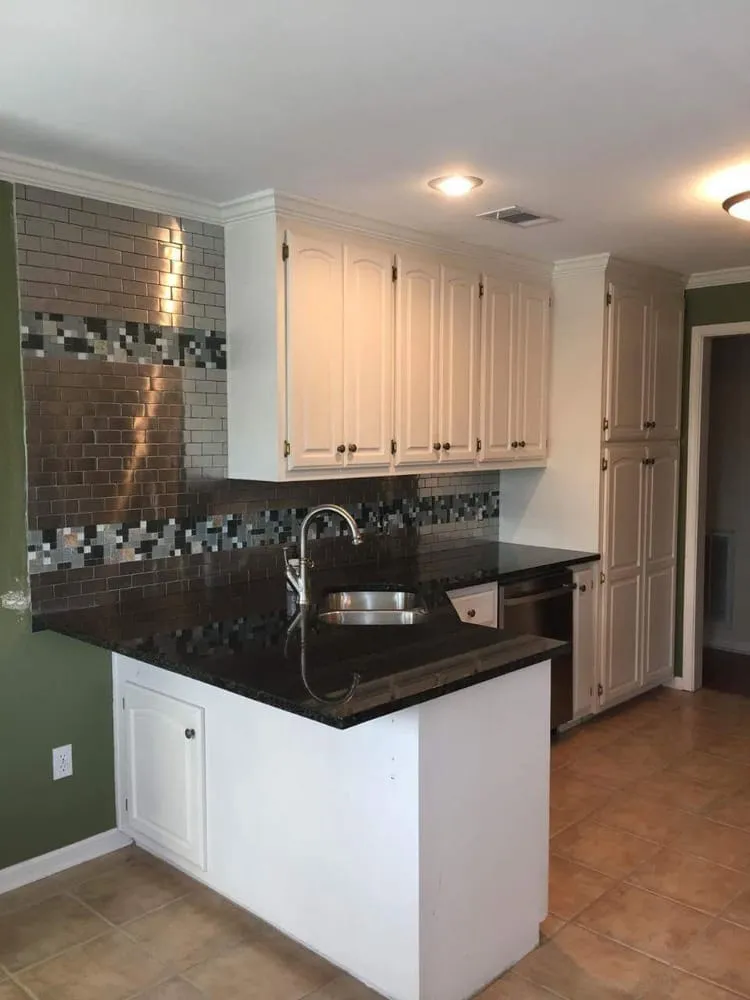 Expert lawn care service experts serving Searcy, AR - Anaya's