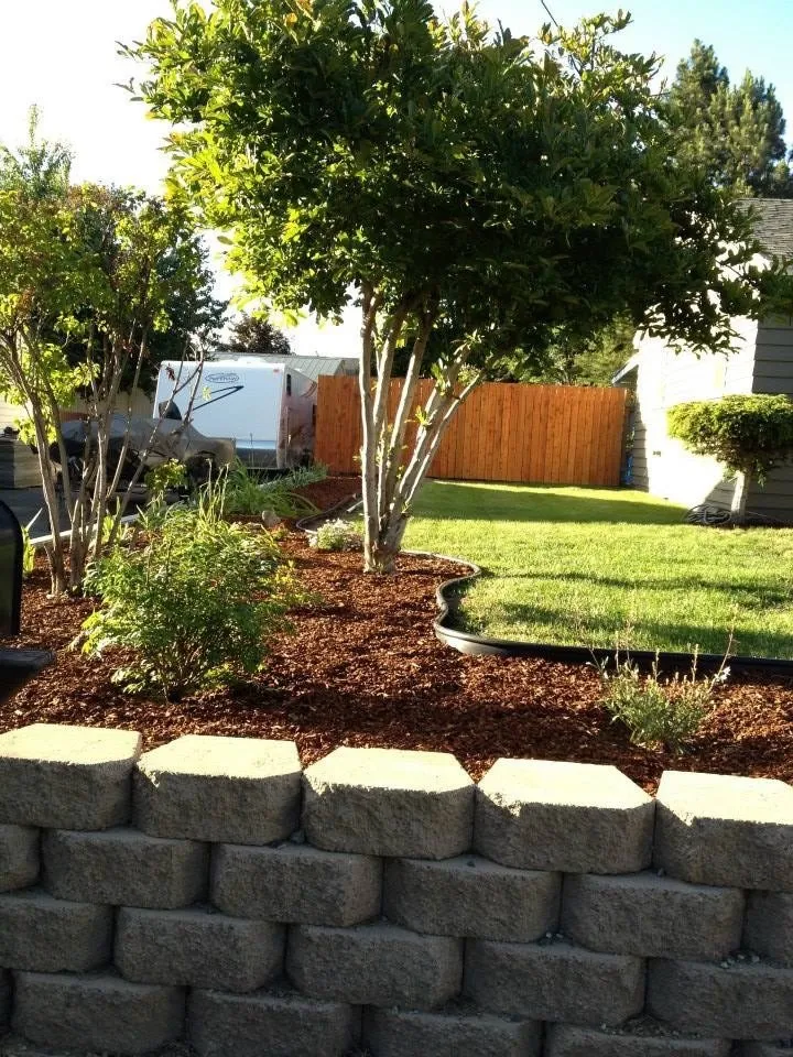 Top-rated residential landscaping in Wenatchee, WA by Anchorhead Construction & Maintenance