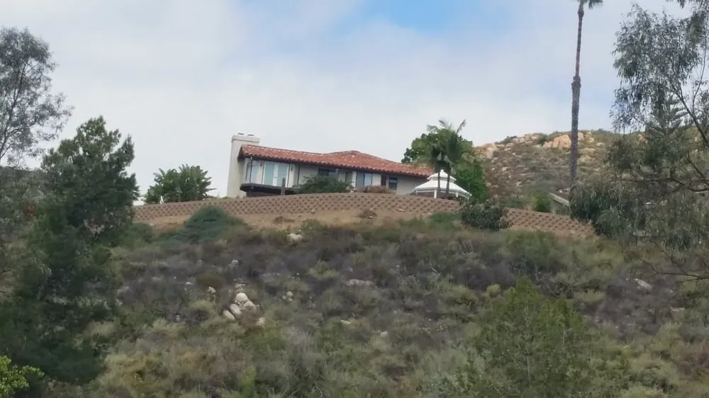 Top-rated yard cleanup service experts serving San Diego, CA - Ancira Landscaping