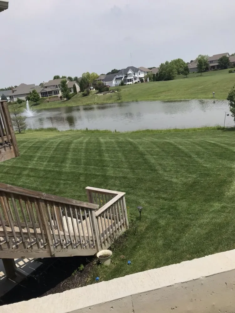 Top-rated yard maintenance in Lafayette, IN by Anderson & Wright Landscaping
