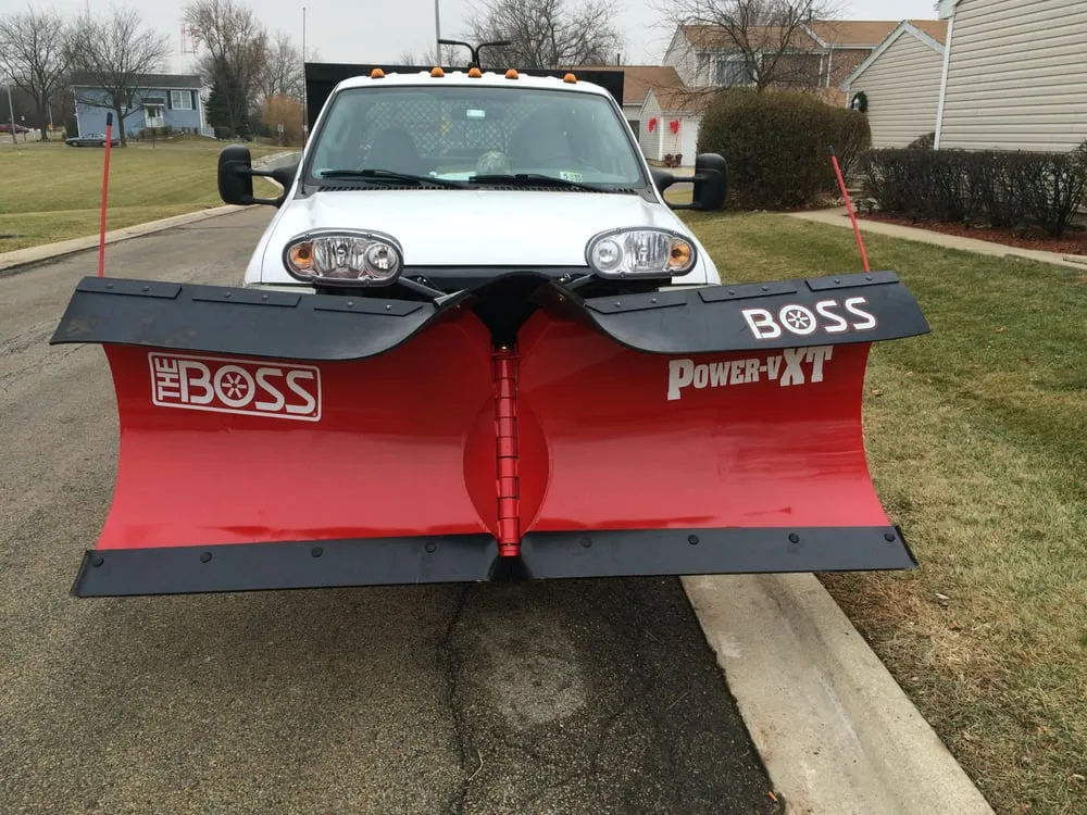 Affordable yard maintenance in Bartlett, IL - Anderson Davis Landscaping
