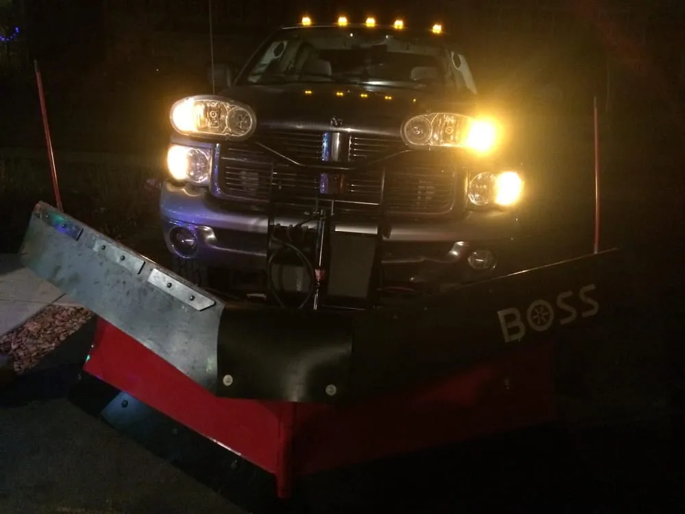 Trusted lawn care service in Bartlett, IL by Anderson Davis Landscaping