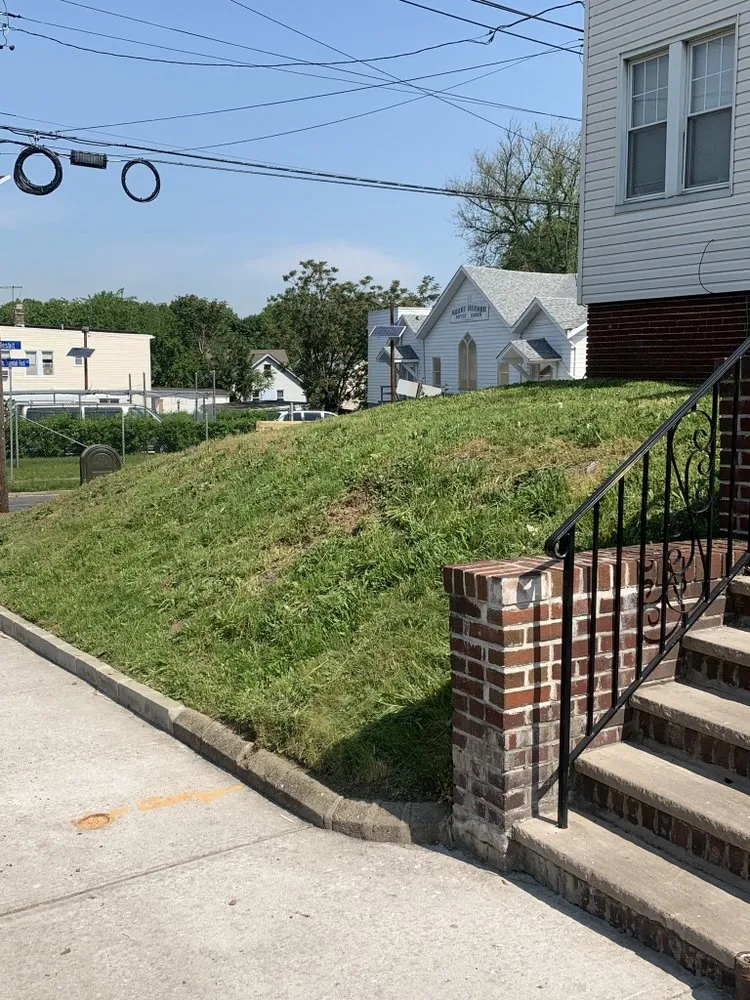 Trusted lawn mowing service with custom design across Clifton, NJ - Anderson Dynamics