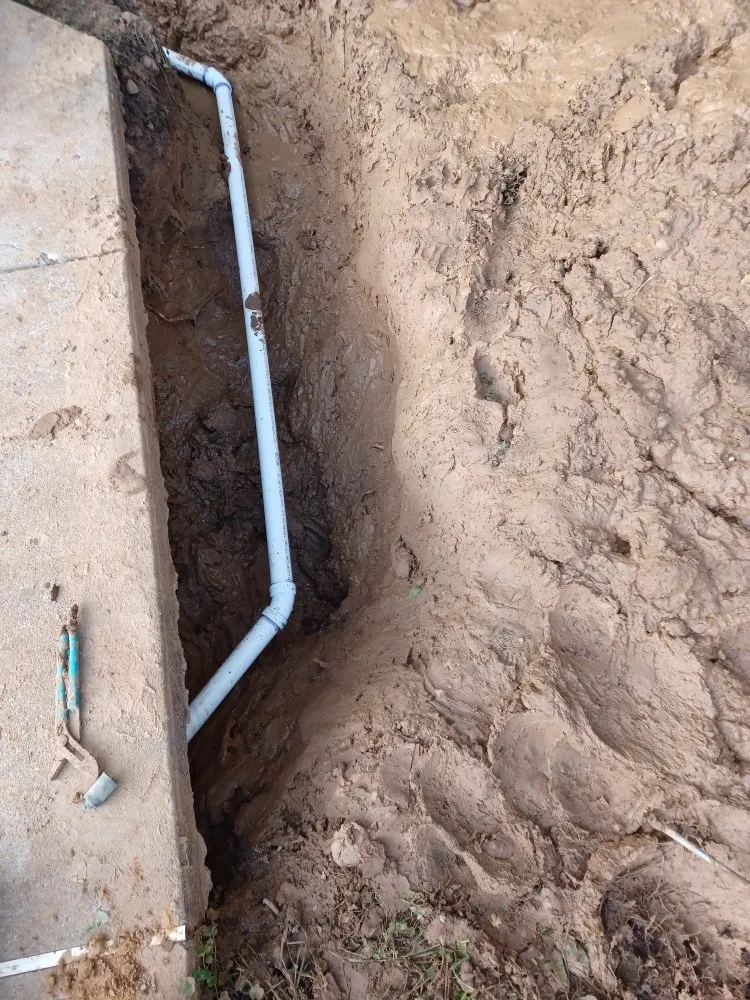 Trusted outdoor landscaping for year-round maintenance in Muscatine, IA by Anderson Handyman Services