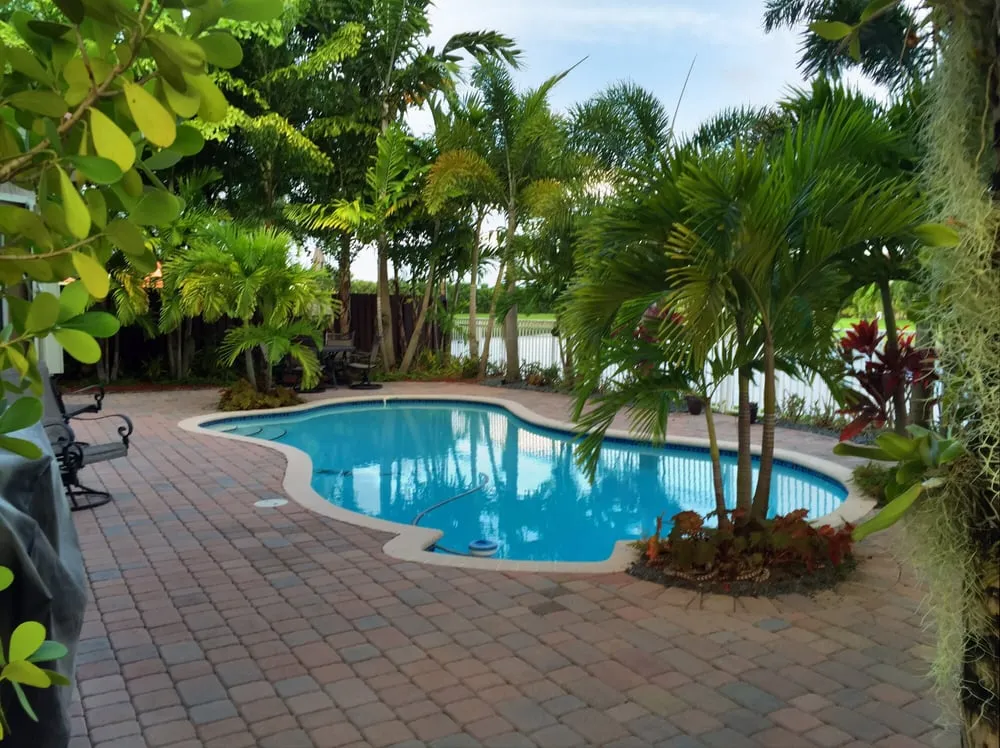 Top-rated lawn mowing service for homes in Homestead, FL by Anderson Landscaping