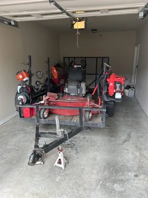 Anderson lawn care Logo