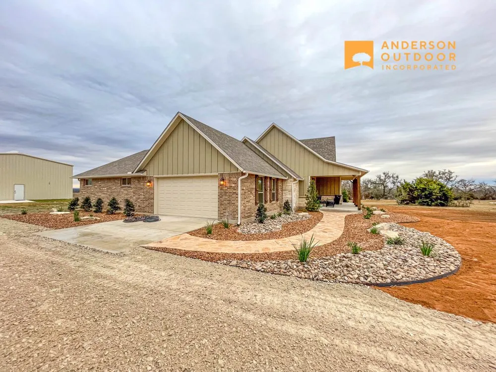 Reliable lawn care service with custom design across Fredericksburg, TX - ANDERSON OUTDOOR