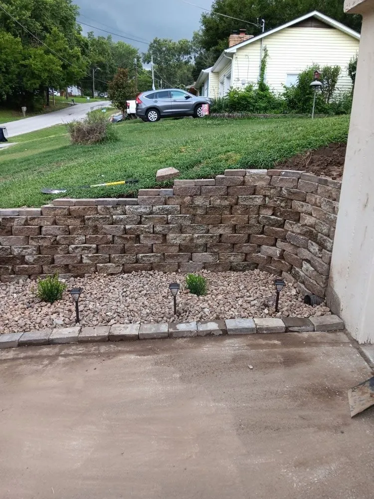 Affordable landscape installation for beautiful yards in Blue Springs, MO by Anderson Tree And Outdoor