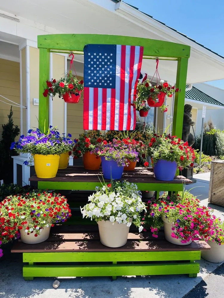 Local yard cleanup service with custom design across Virginia Beach, VA - Anderson's - Virginia Beach