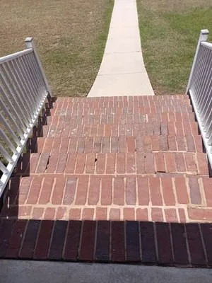 Anderson's Lawn Maintenance and Pressure Washing