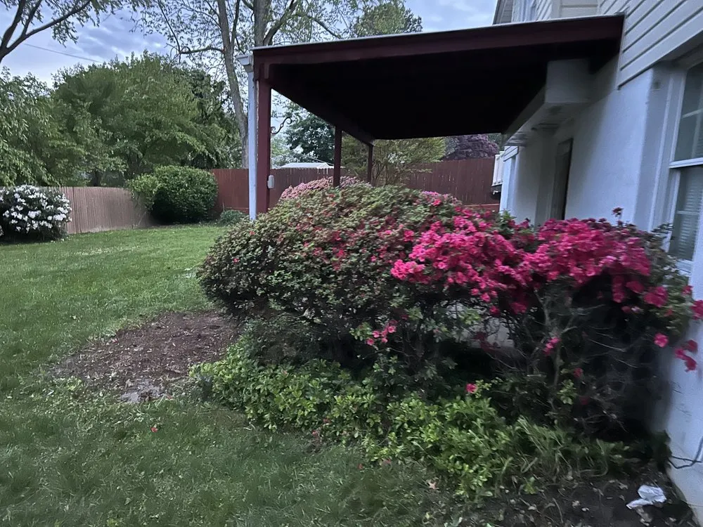 Expert residential landscaping for homes in Hampstead, MD by Andrade