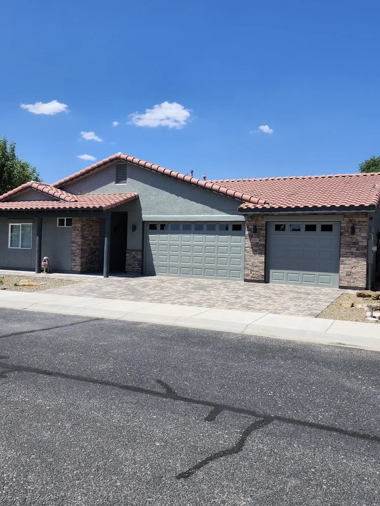 Reliable yard maintenance for homes in Sedona, AZ by Andrade’s Hardscaping and Landscaping